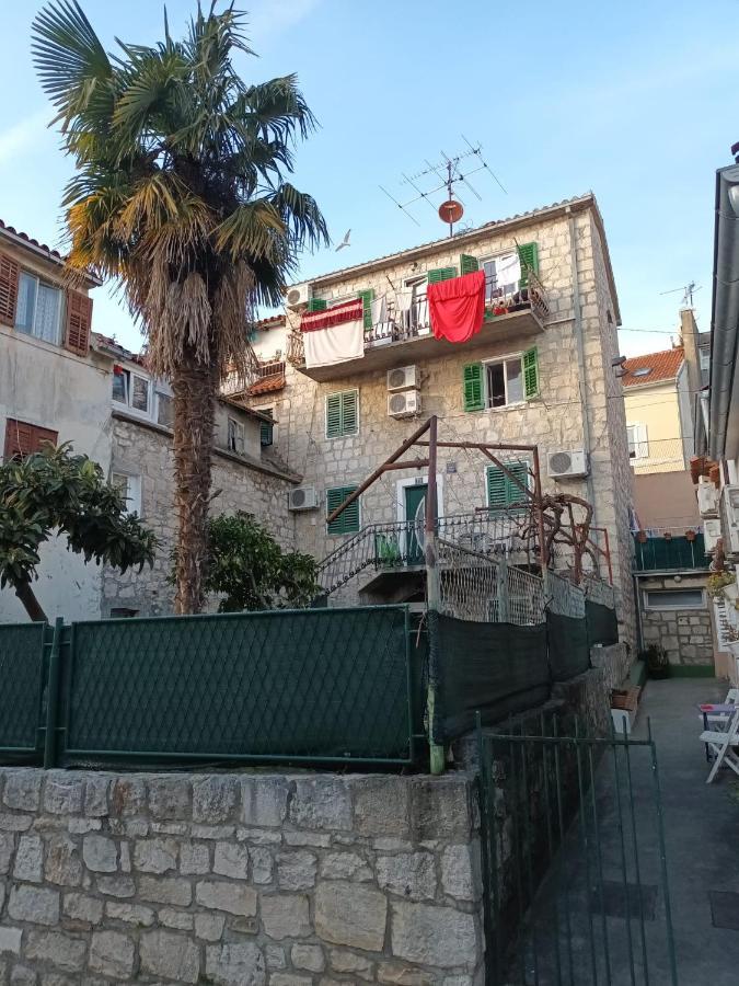 Old Stone House In Historical Area Villa Сплит Екстериор снимка